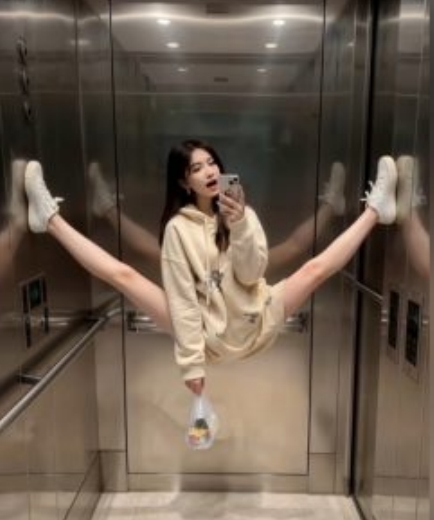 AI生成电梯一字马美女制作教程，条条流量上万，别再在外面被割韭菜了，全流程实操-一米创业记